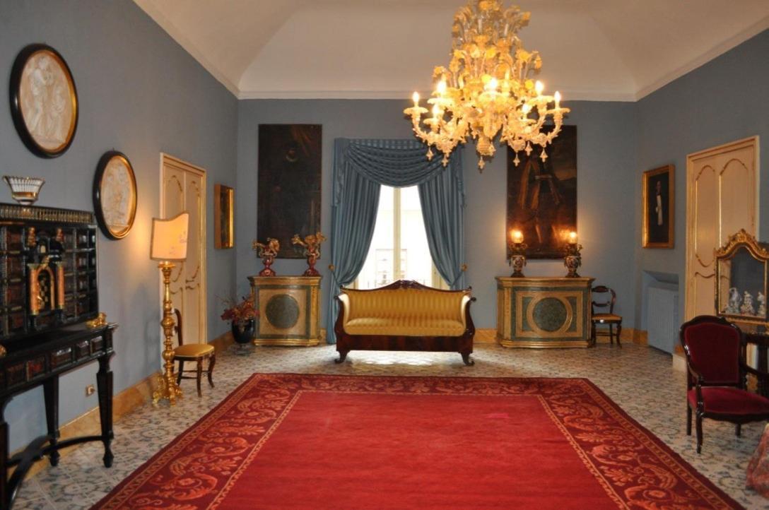 Donna Guia Suite Палермо Экстерьер фото